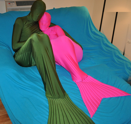 schockierend Künstler verbinden zentai mermaid suit Paddel Liebling Husten